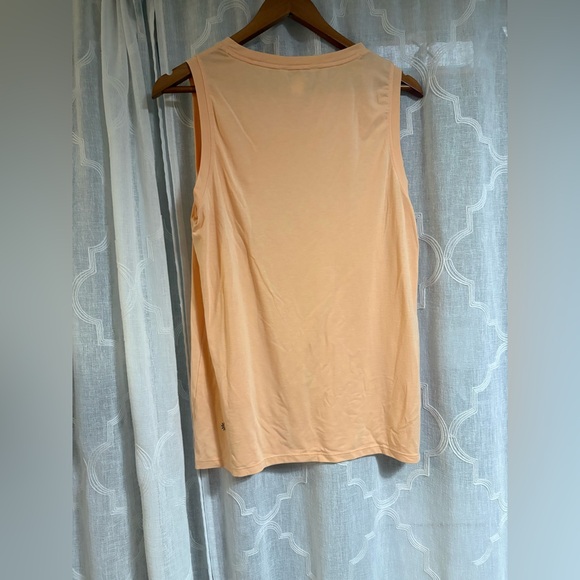 Athleta Light Orange Tank Top Muscle Tee Workout Top Women’s Size Medium NWOT - Picture 5 of 6
